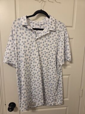Mizzen+Main White Polo with Light Blue Polka Dot Print